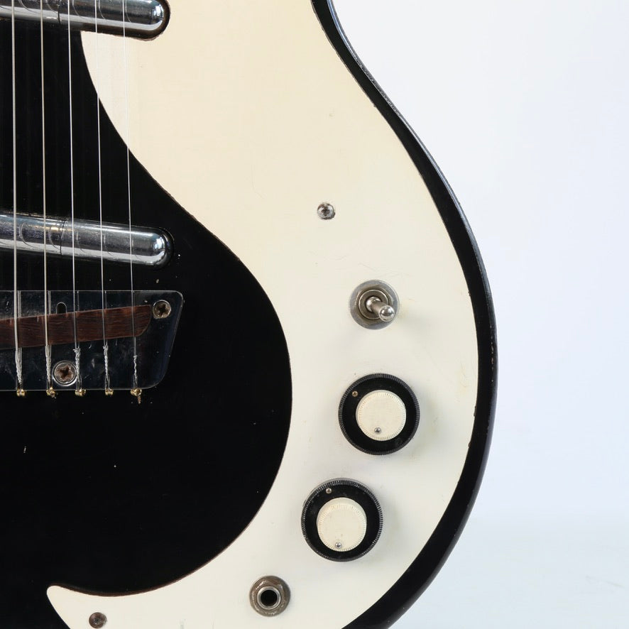1959 Danelectro model 3021 “Jimmy Page”