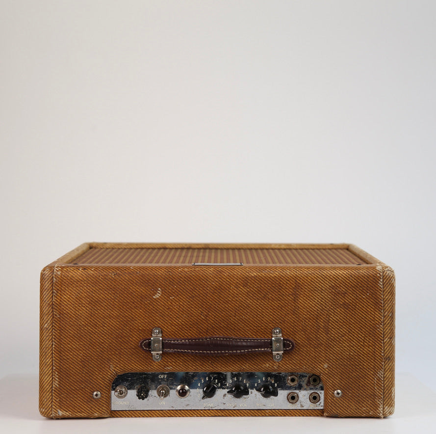 Fender Deluxe. Amp