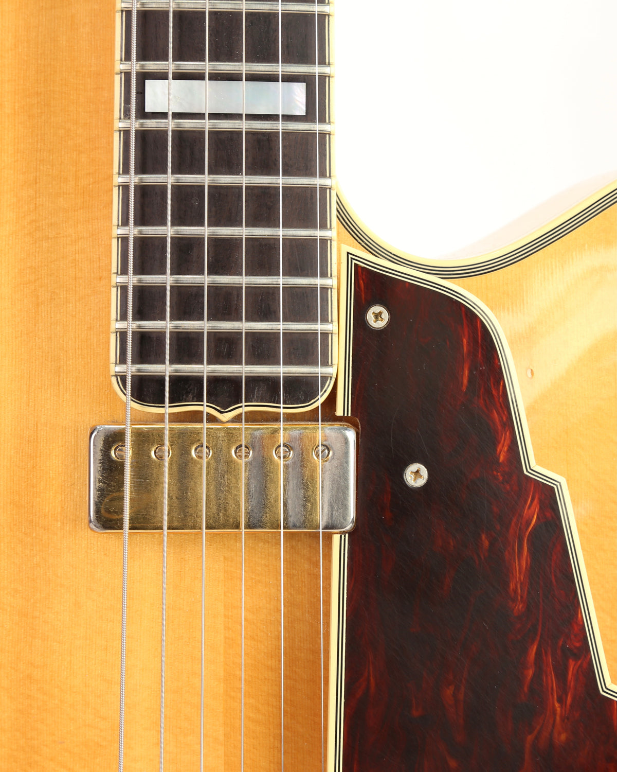 DiAngelico New Yorker NYL-2