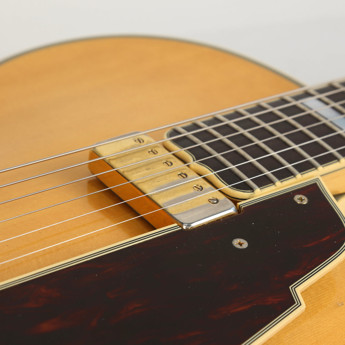 DiAngelico New Yorker NYL-2