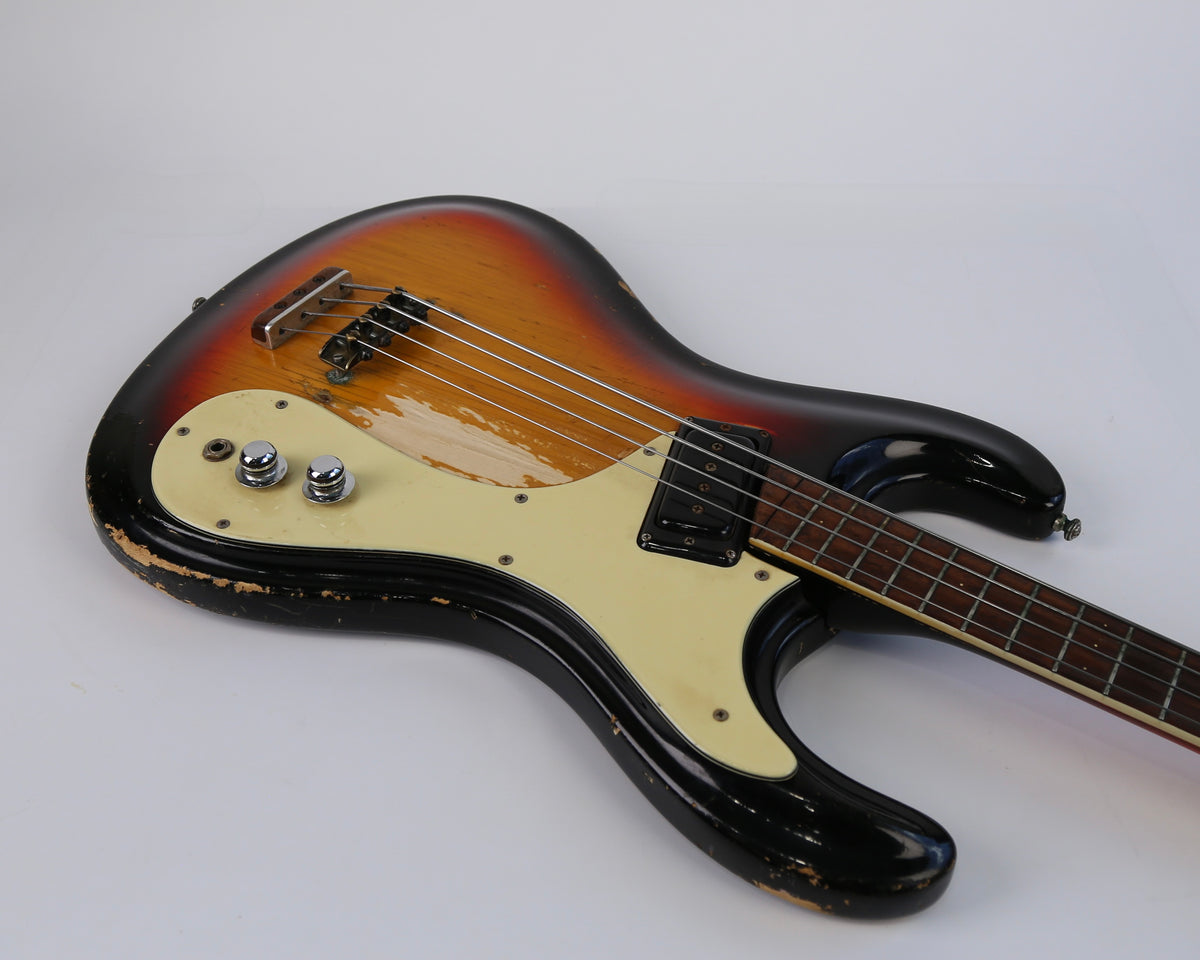 1965 The Ventures Model Mosrite Bass