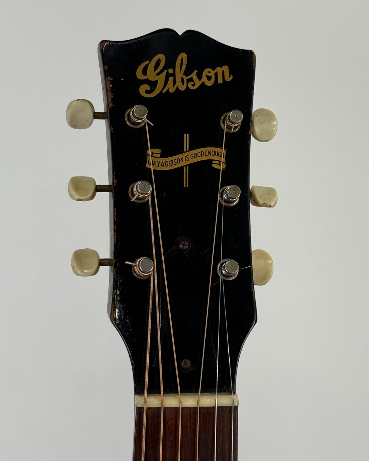 1945 Gibson LG-2 Banner