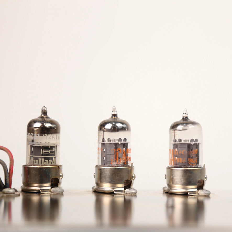 1966 Fender Deluxe Reverb Nickel