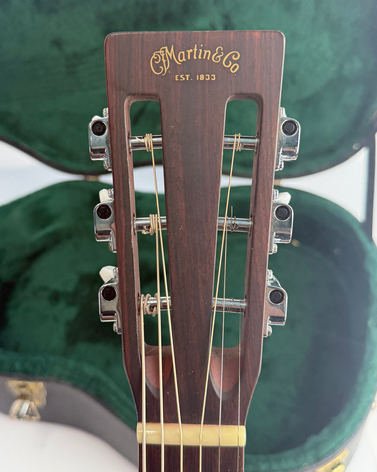 2001 Martin 000-15S