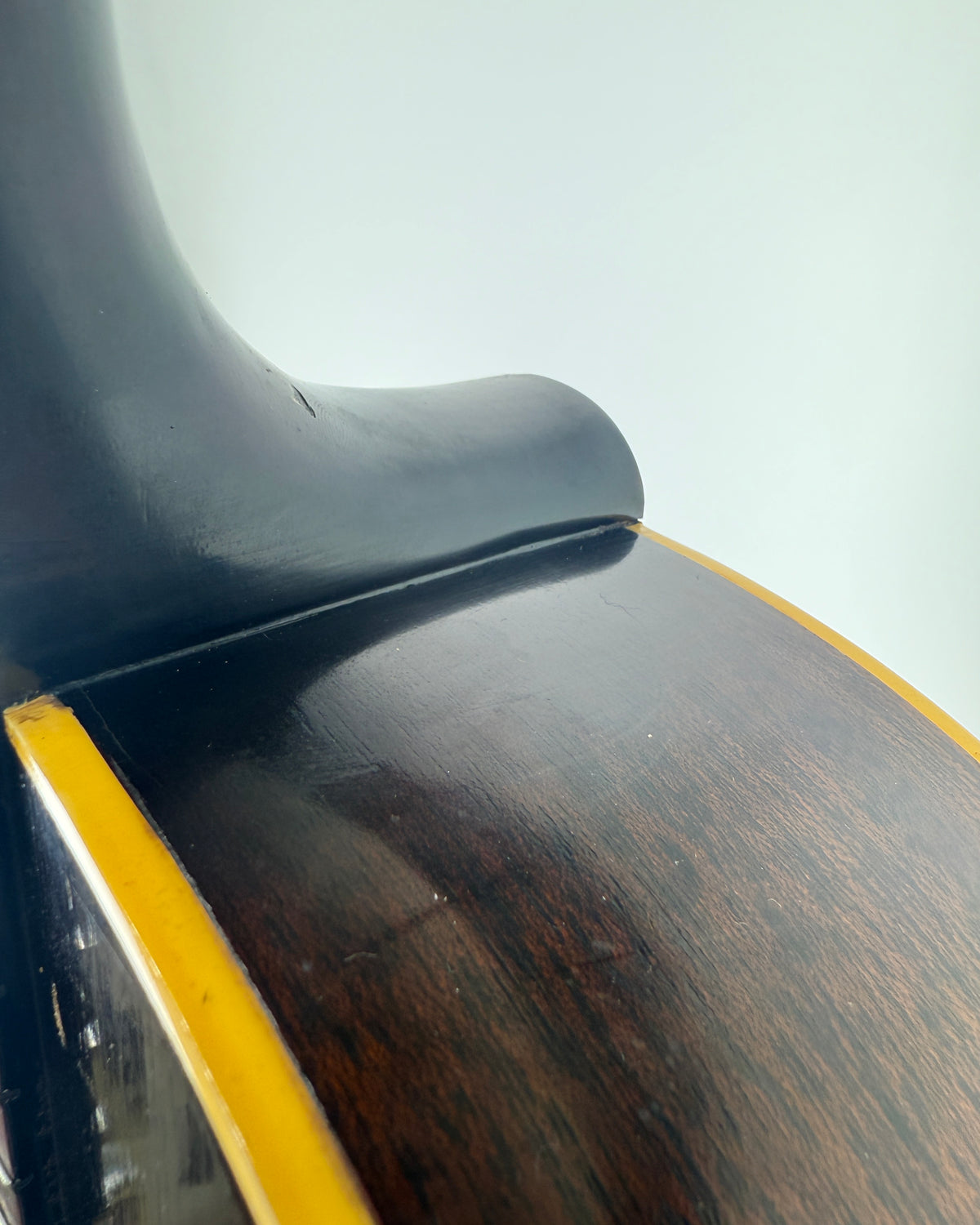 1945 Gibson LG-2 Banner