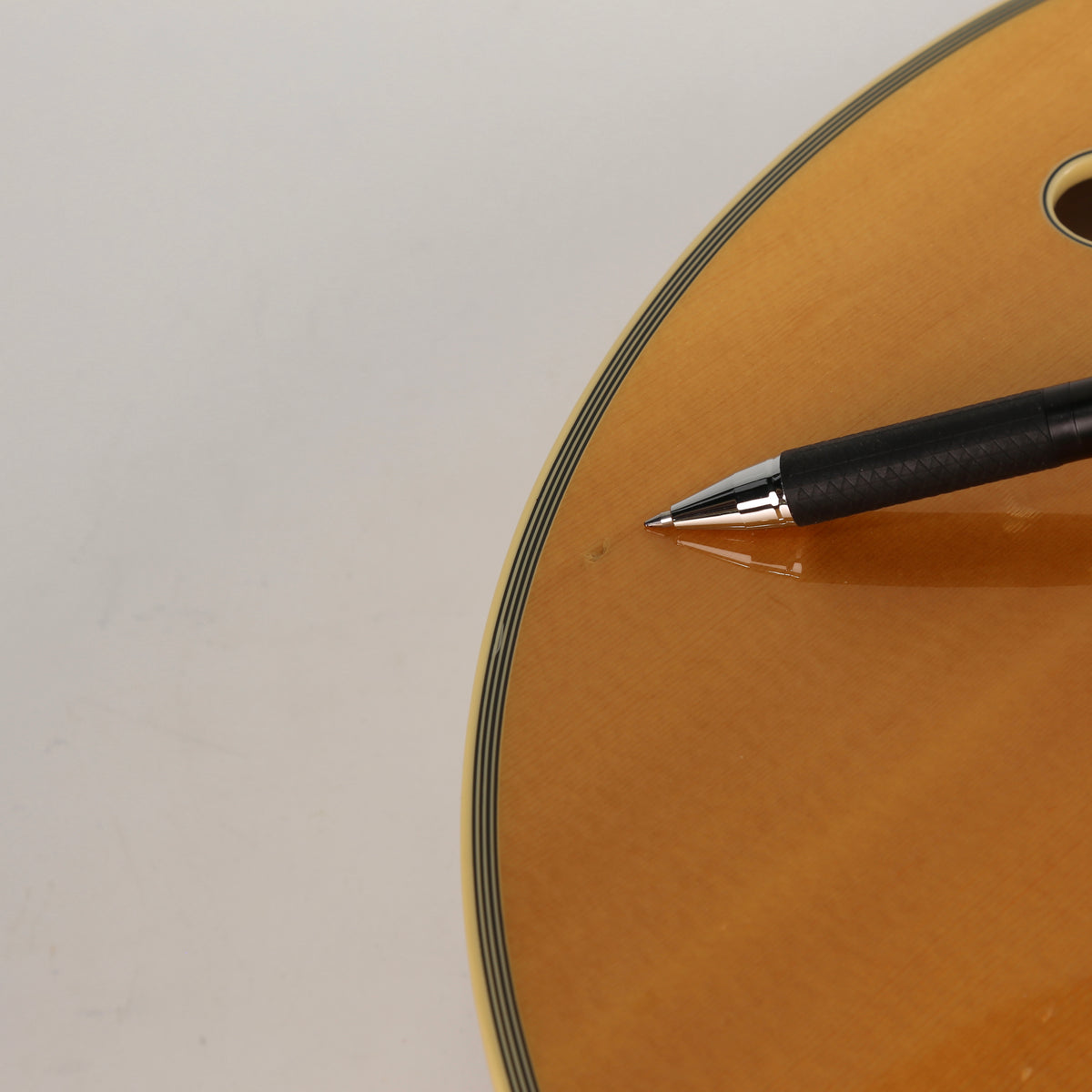 DiAngelico New Yorker NYL-2