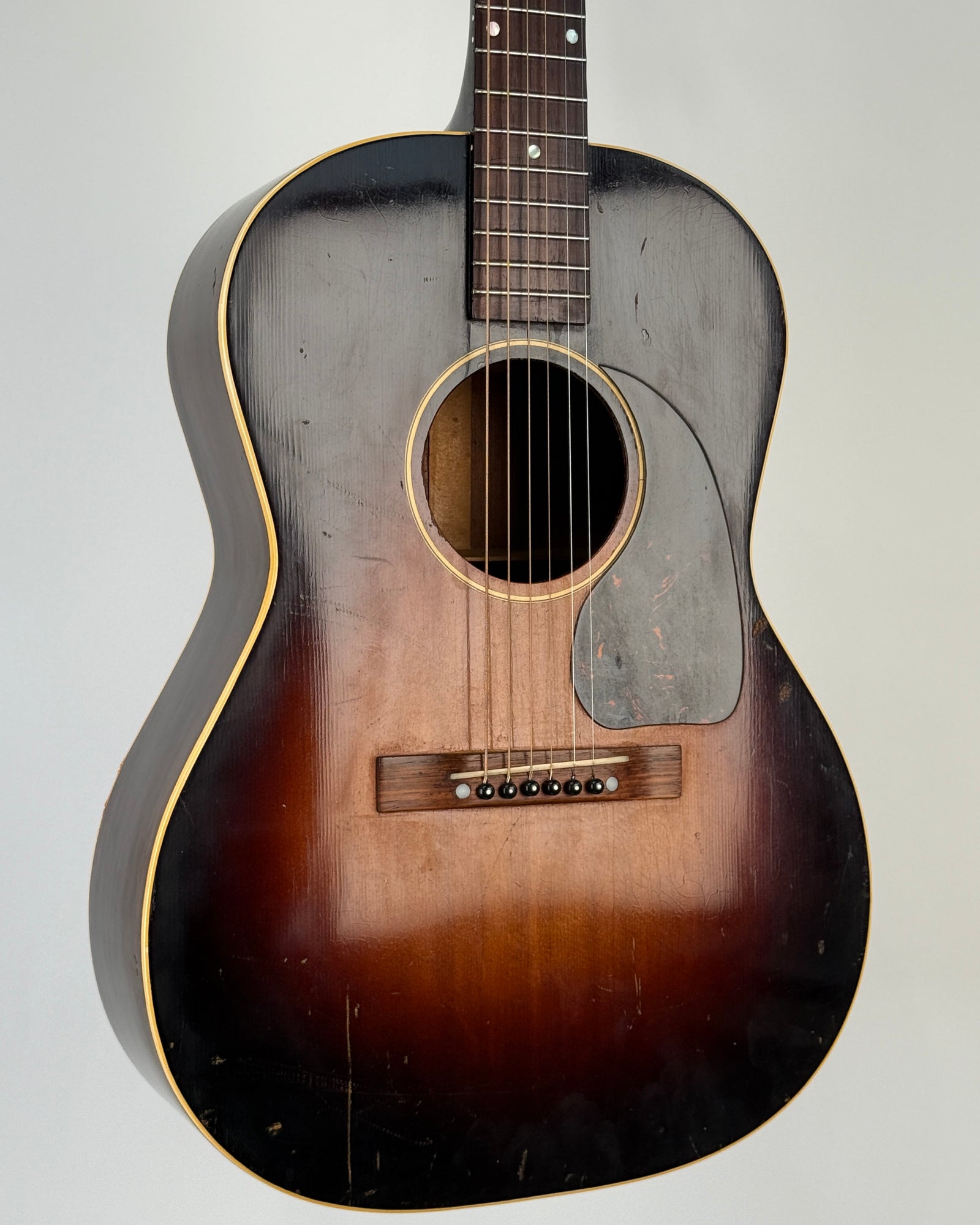 1945 Gibson LG-2 Banner