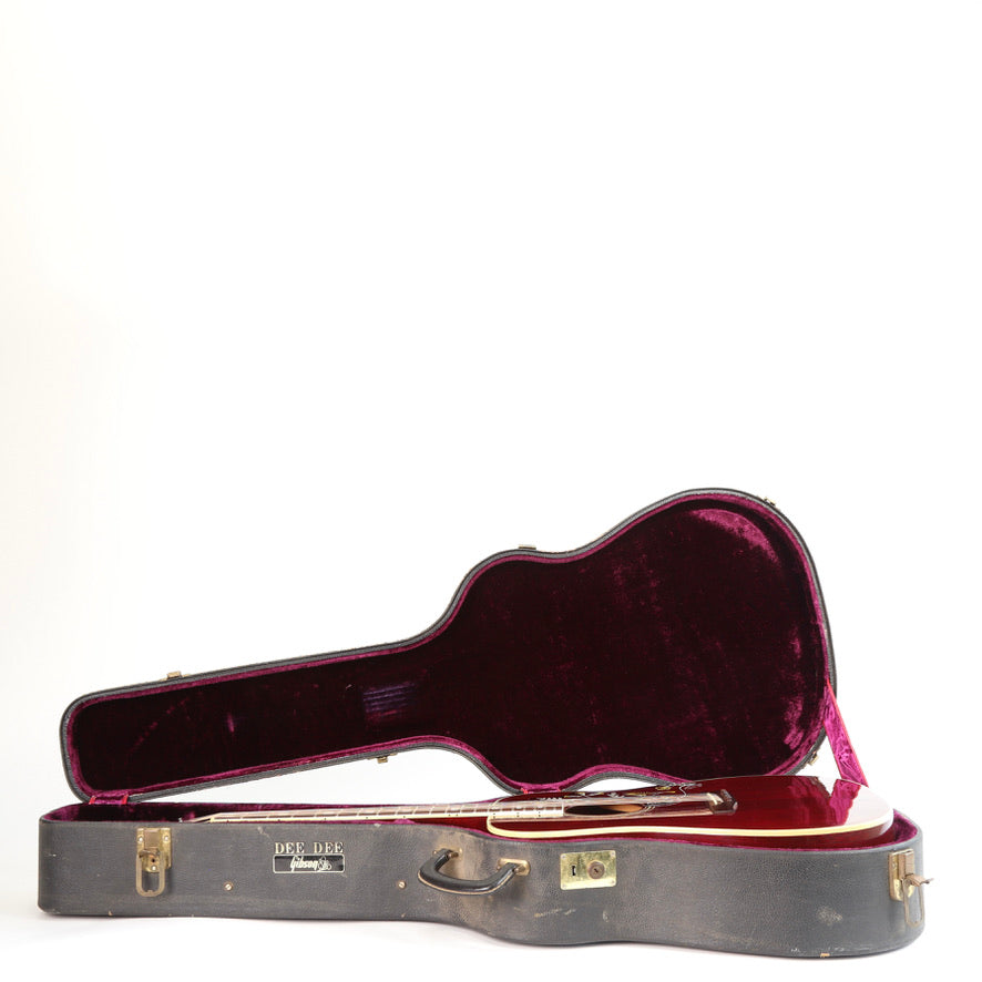 1976 Gibson Hummingbird