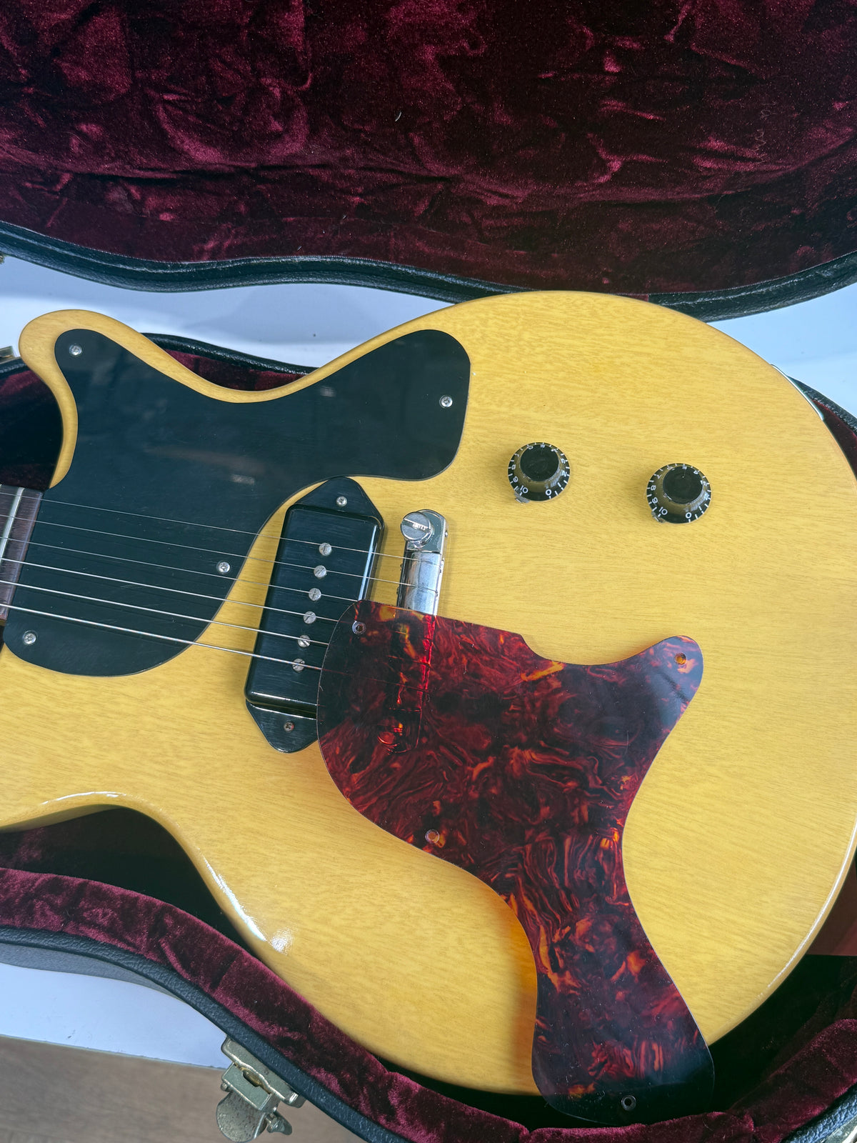 2001 Gibson TV Model Junior DC