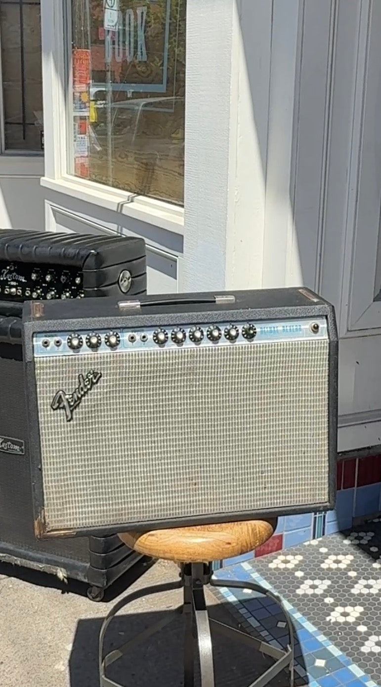 Fender Deluxe Reverb