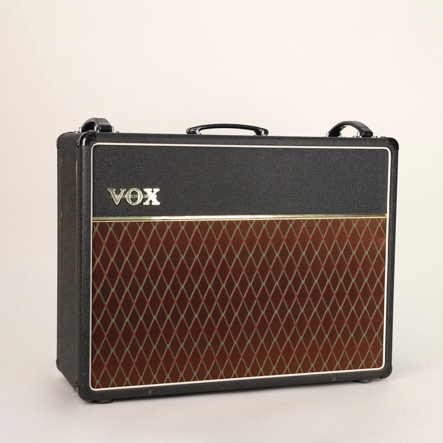 2024年 お歳暮・冬ギフト特集 2003 Guitars Book Black - AC30/6TB Vox アンプ