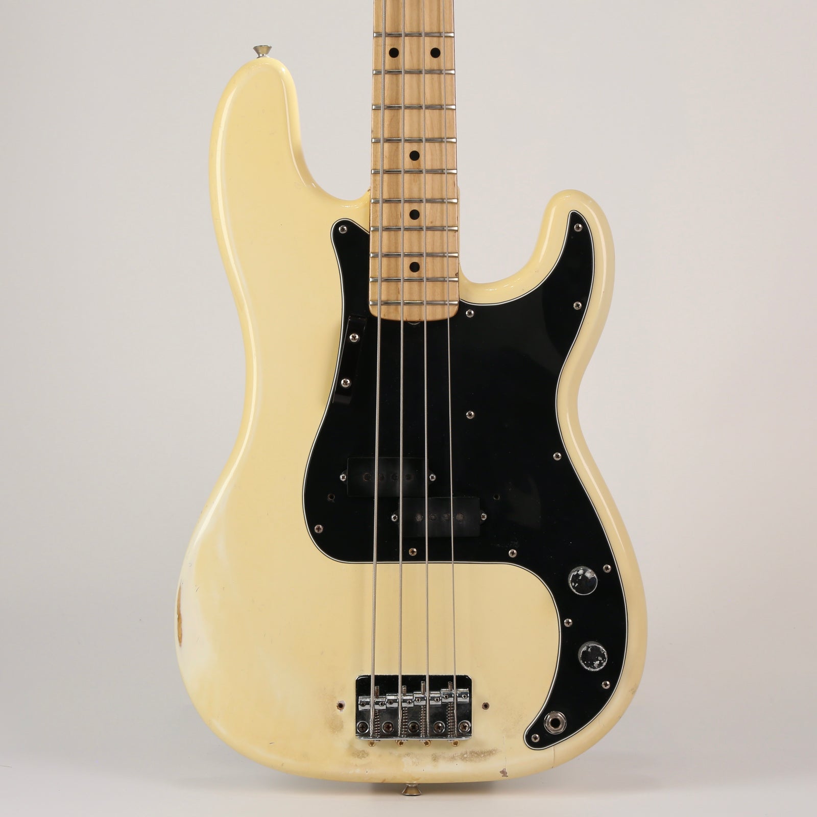 BASS - Black Book Guitars