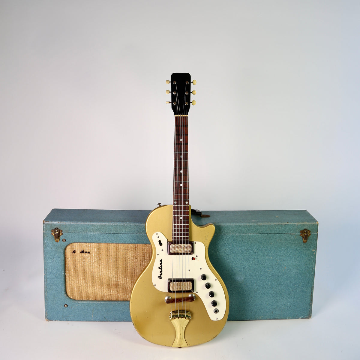 1964 Airline 7214 Gold