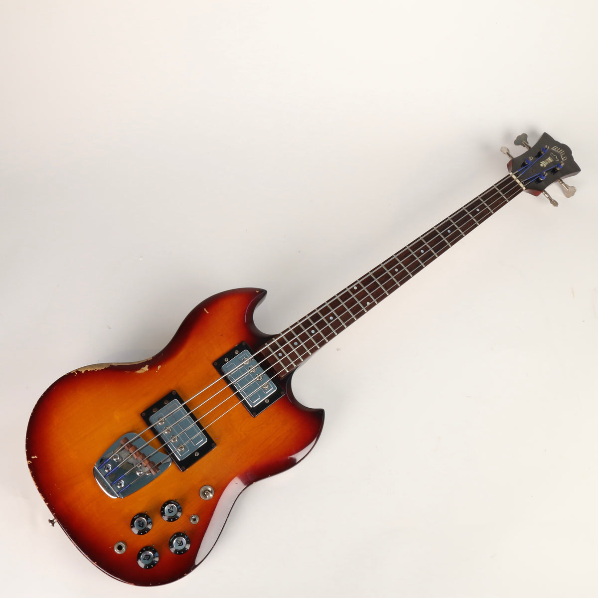 1972 Guild Jetstar Bass II