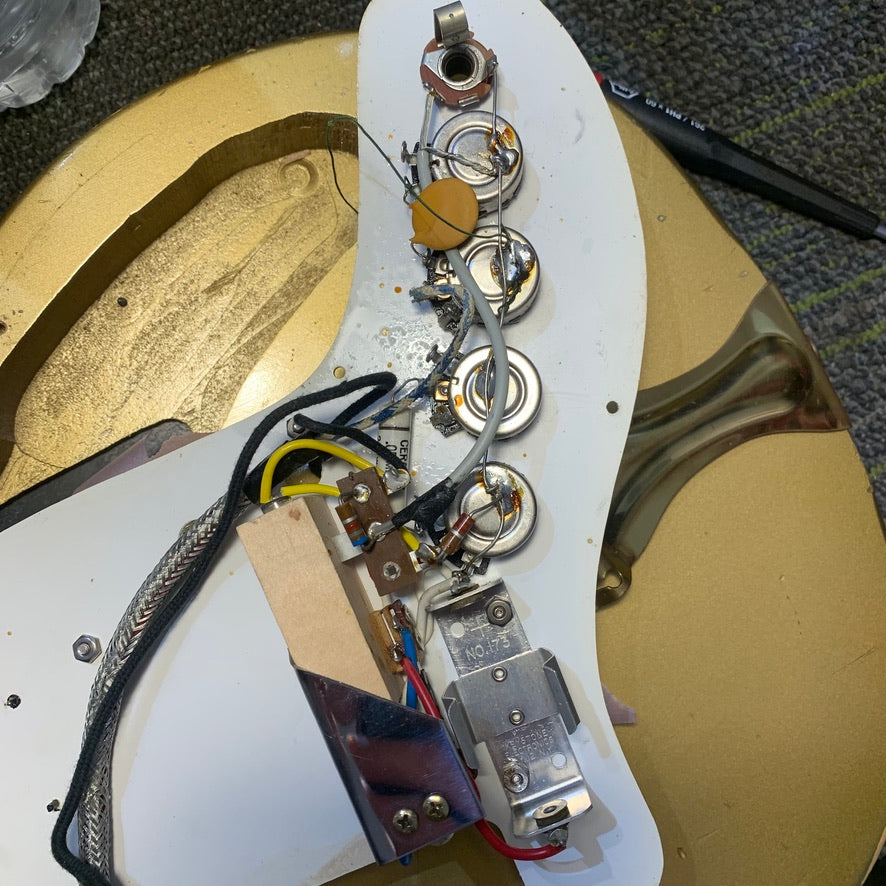 1964 Airline 7214 Gold