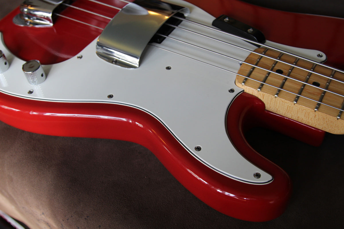 1979 Fender Precision Bass - Vintage Guitars
