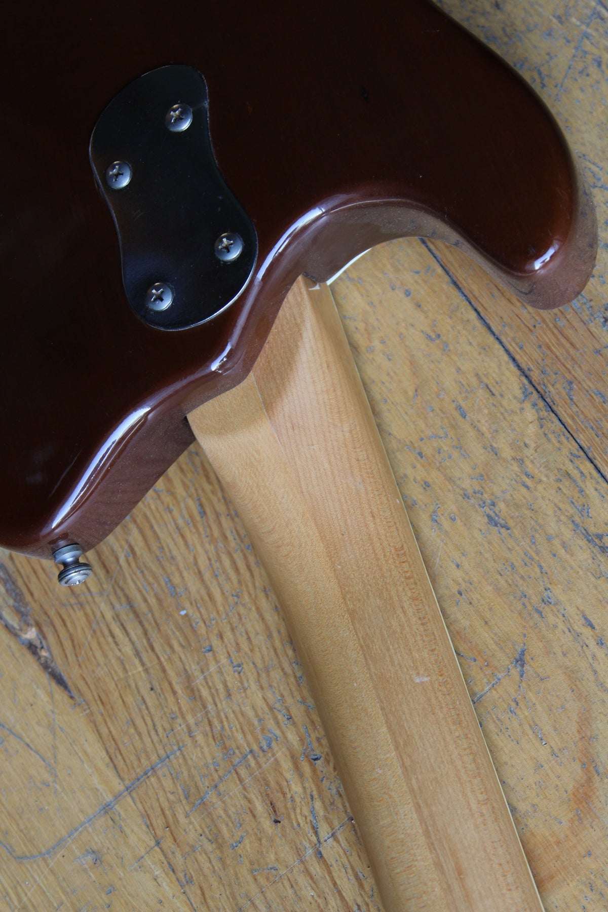 Mosrite Bluesbender - Vintage Guitars