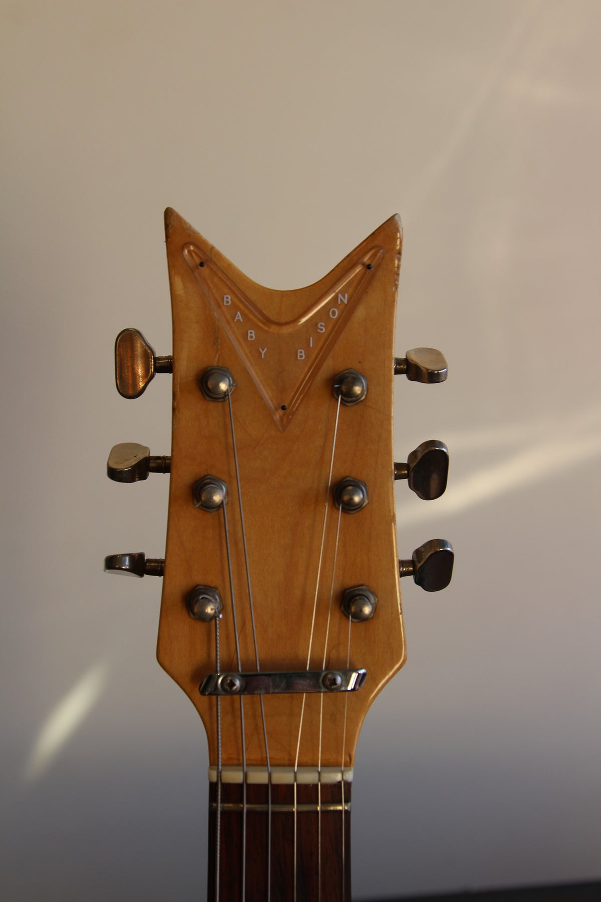 Baldwin Baby Bison - Vintage Guitars