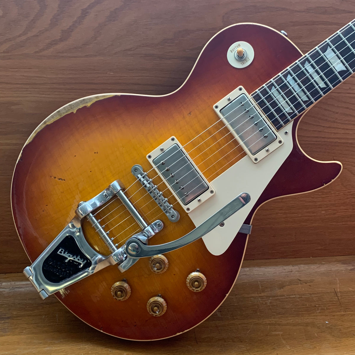 Gibson Les Paul R9