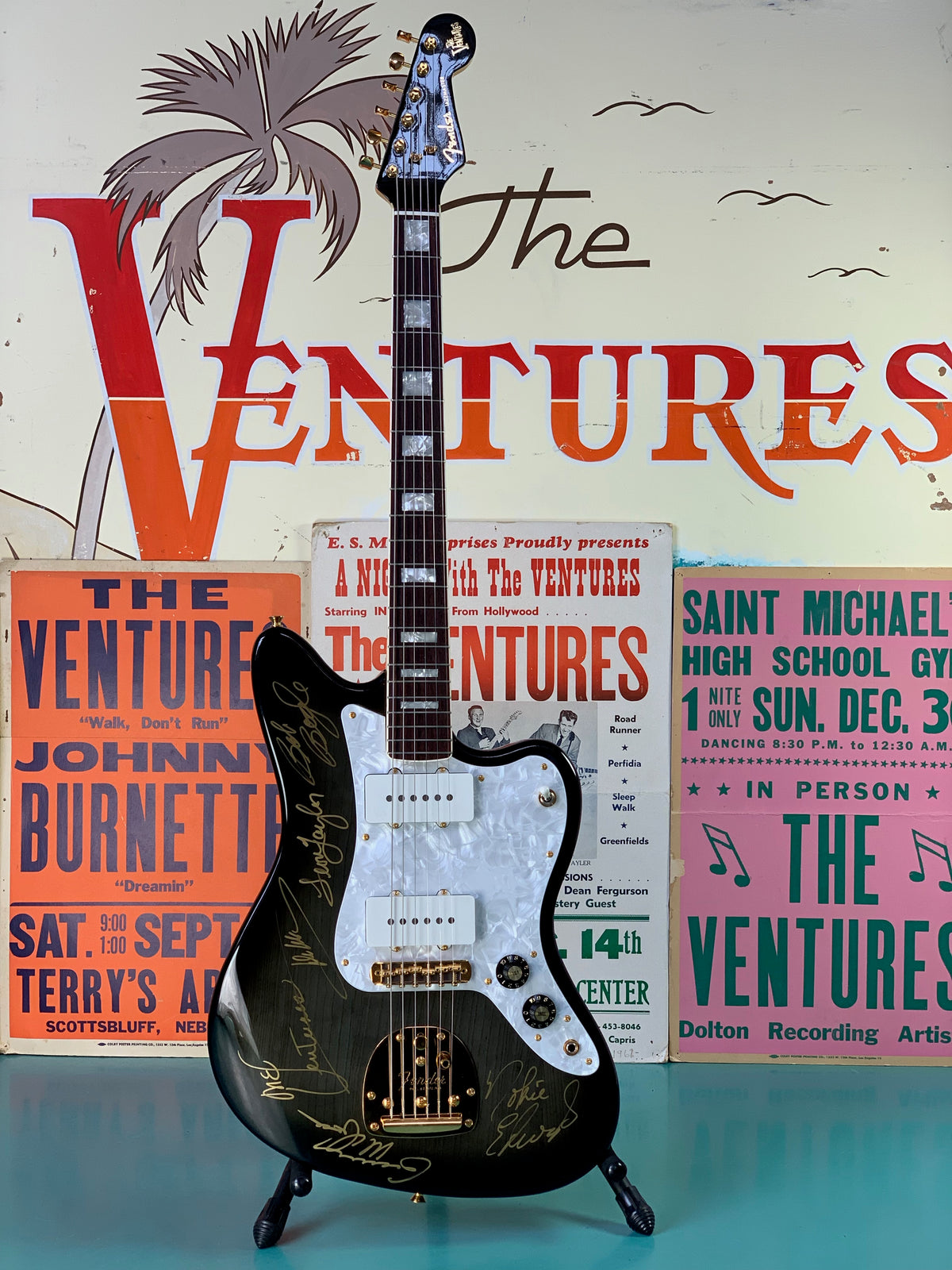 1996 Fender Ventures Set -ON LOAN GRAMMY MUSEUM-