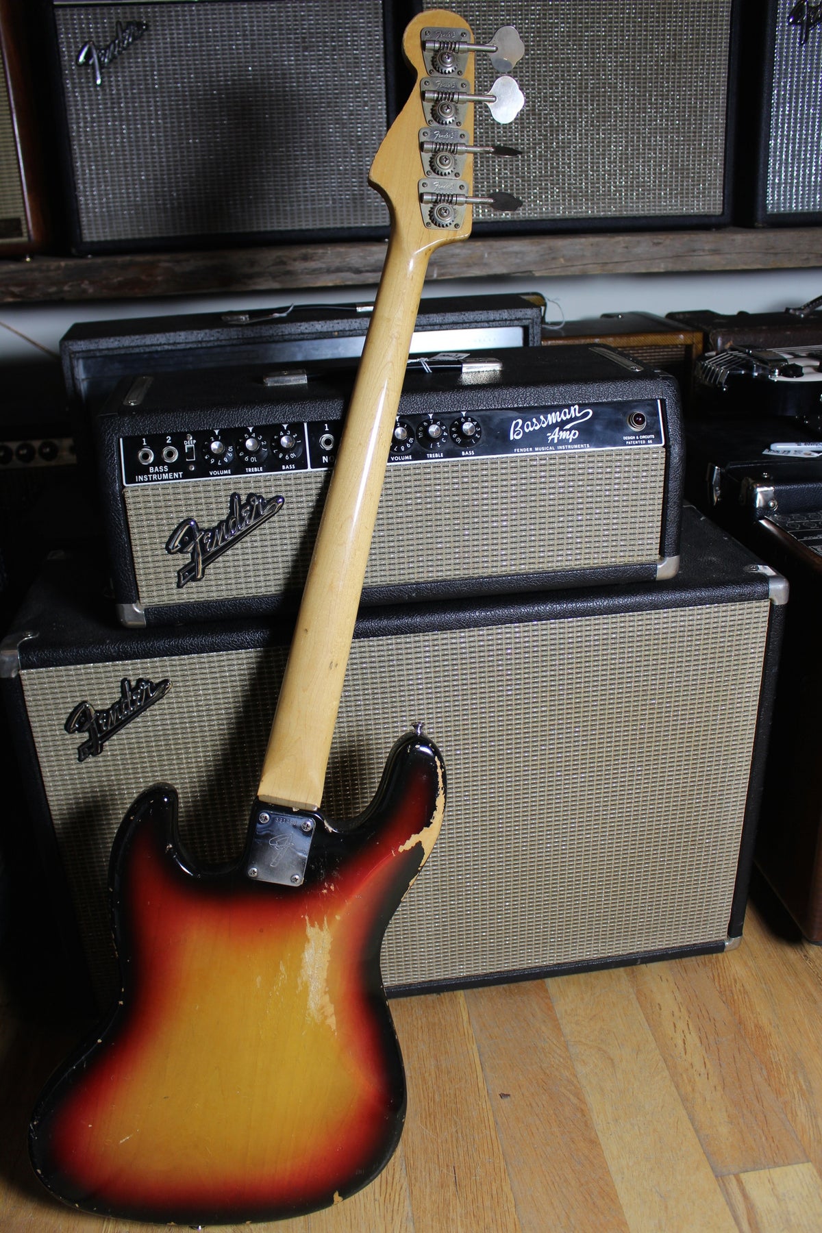 1974 Fender Jazz  Bass - Vintage Guitars