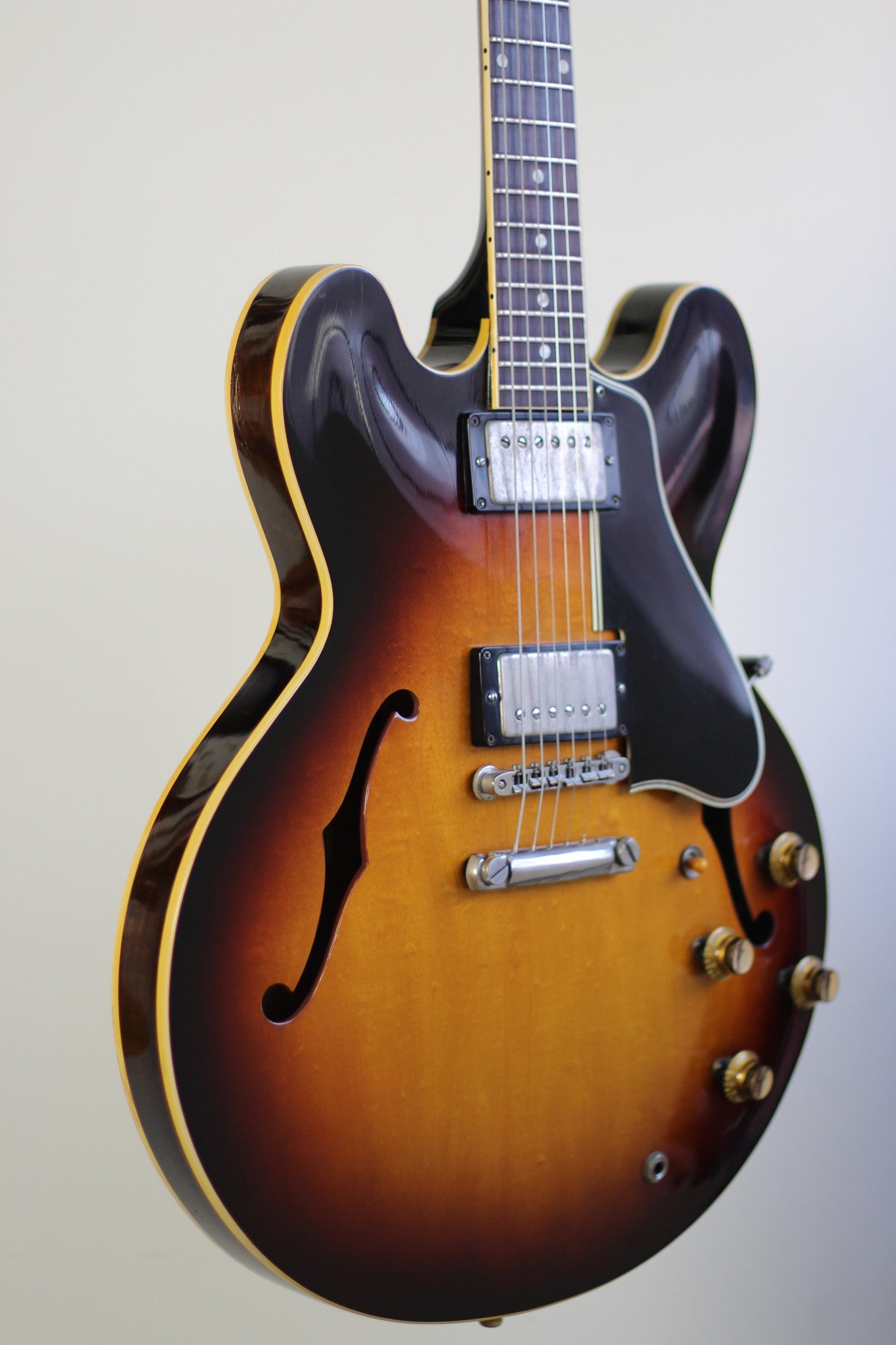 1960 Gibson ES-335 - Vintage Guitars