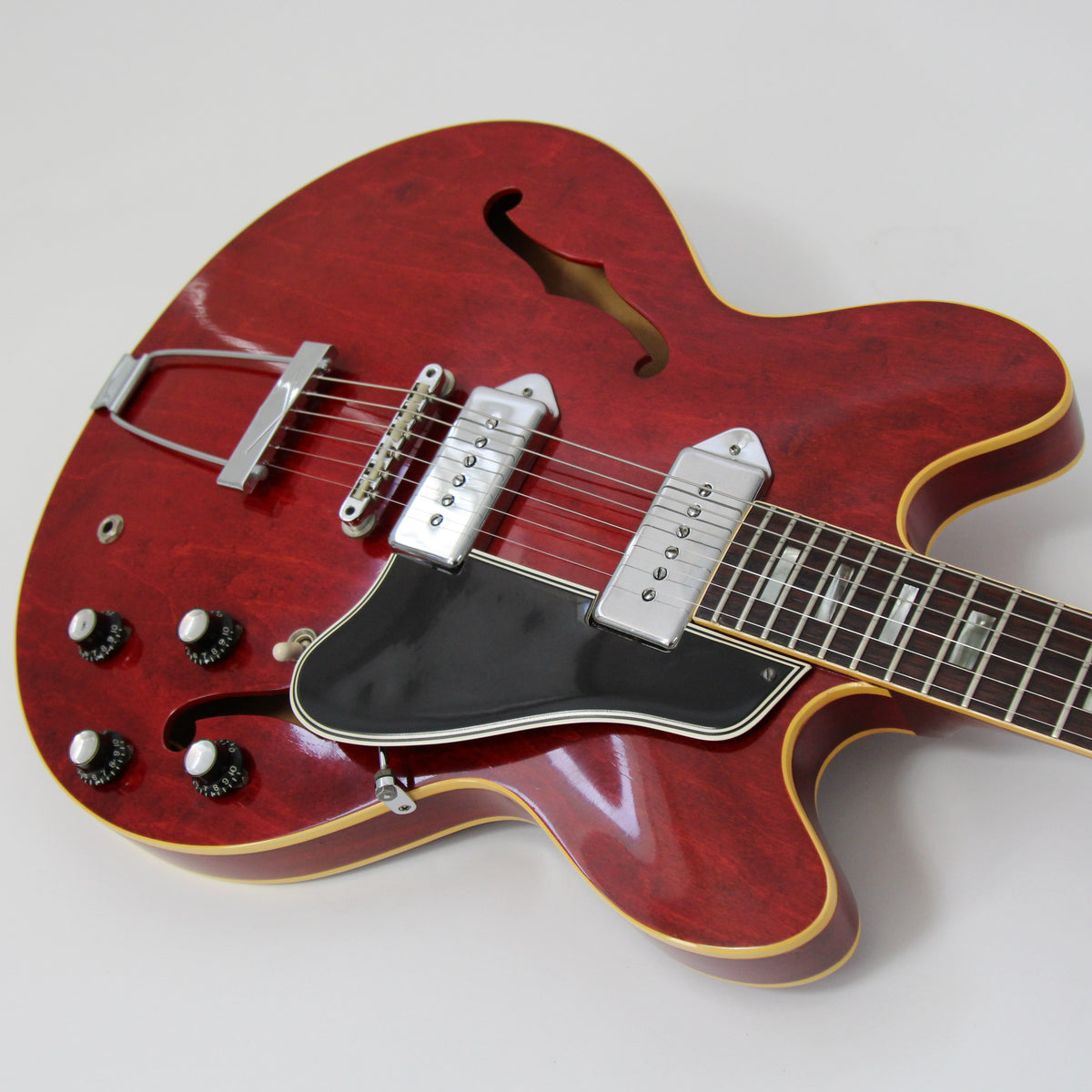 1966 Gibson ES-330 - Vintage Guitars