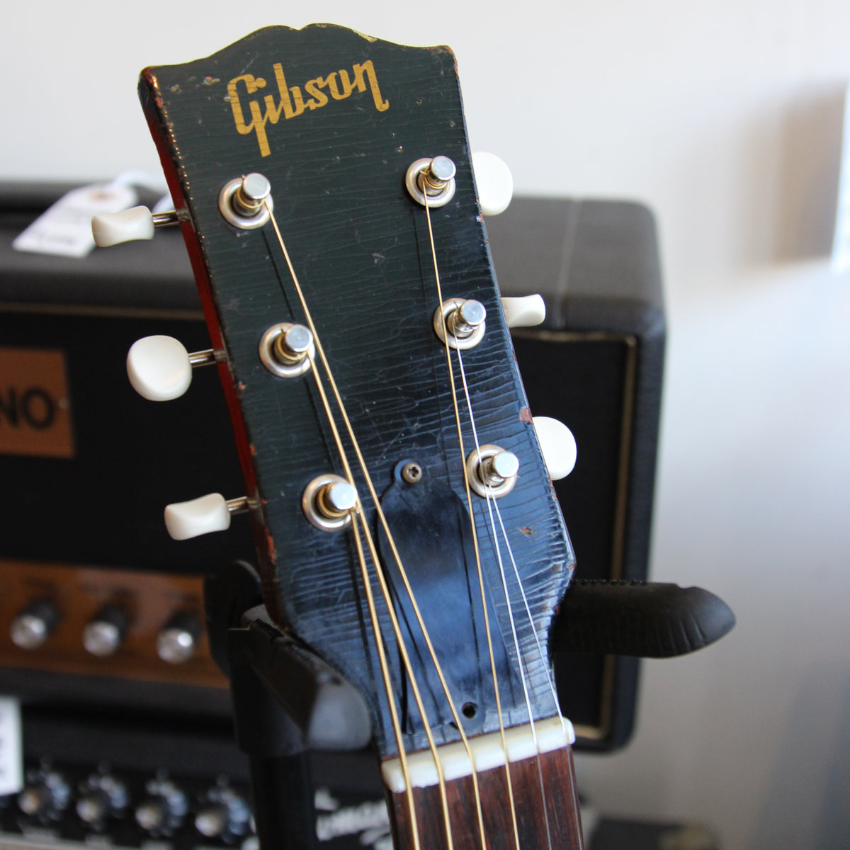 1964 Gibson J-45 - Vintage Guitars