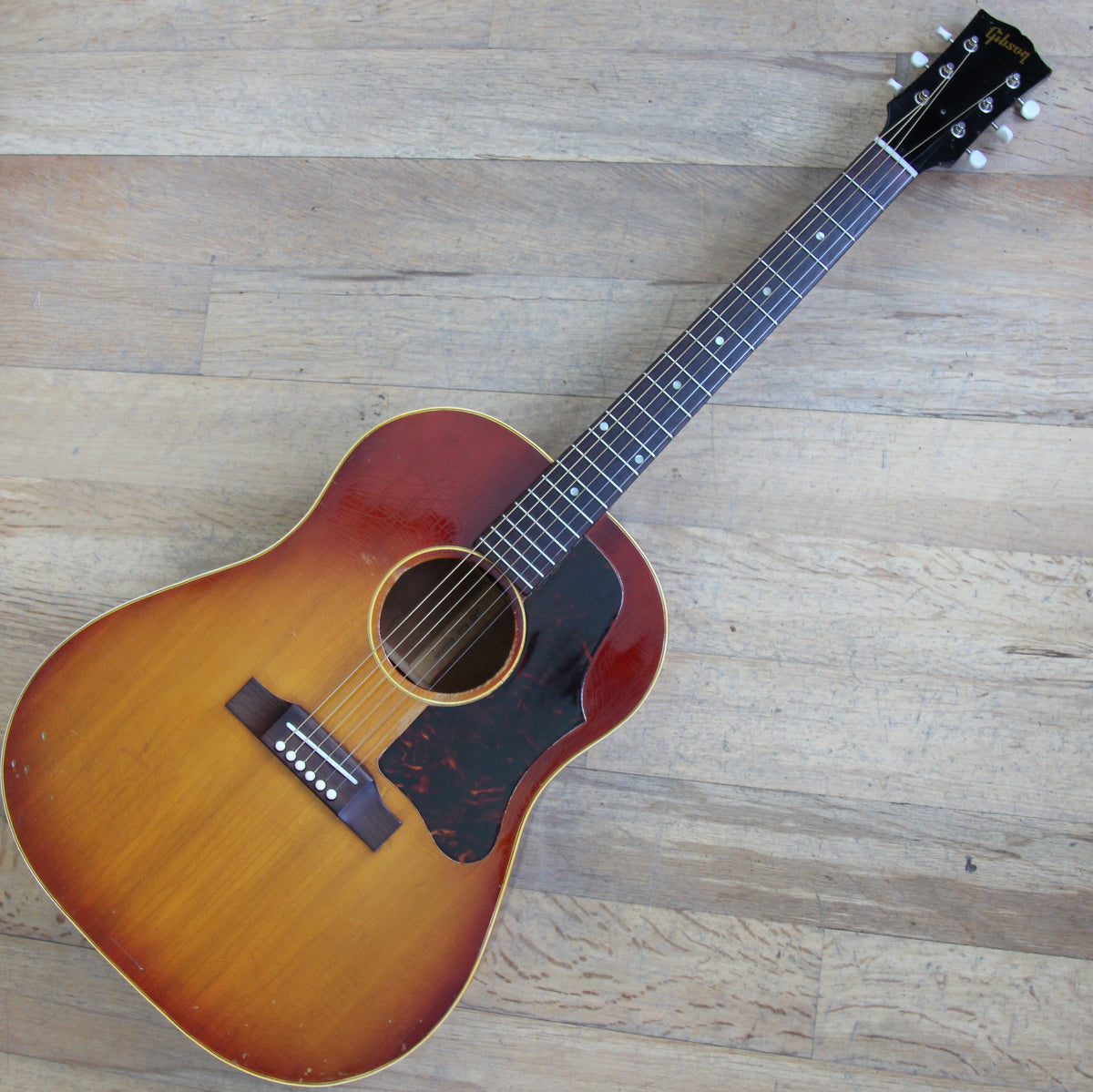 1964 Gibson J-45 - Vintage Guitars