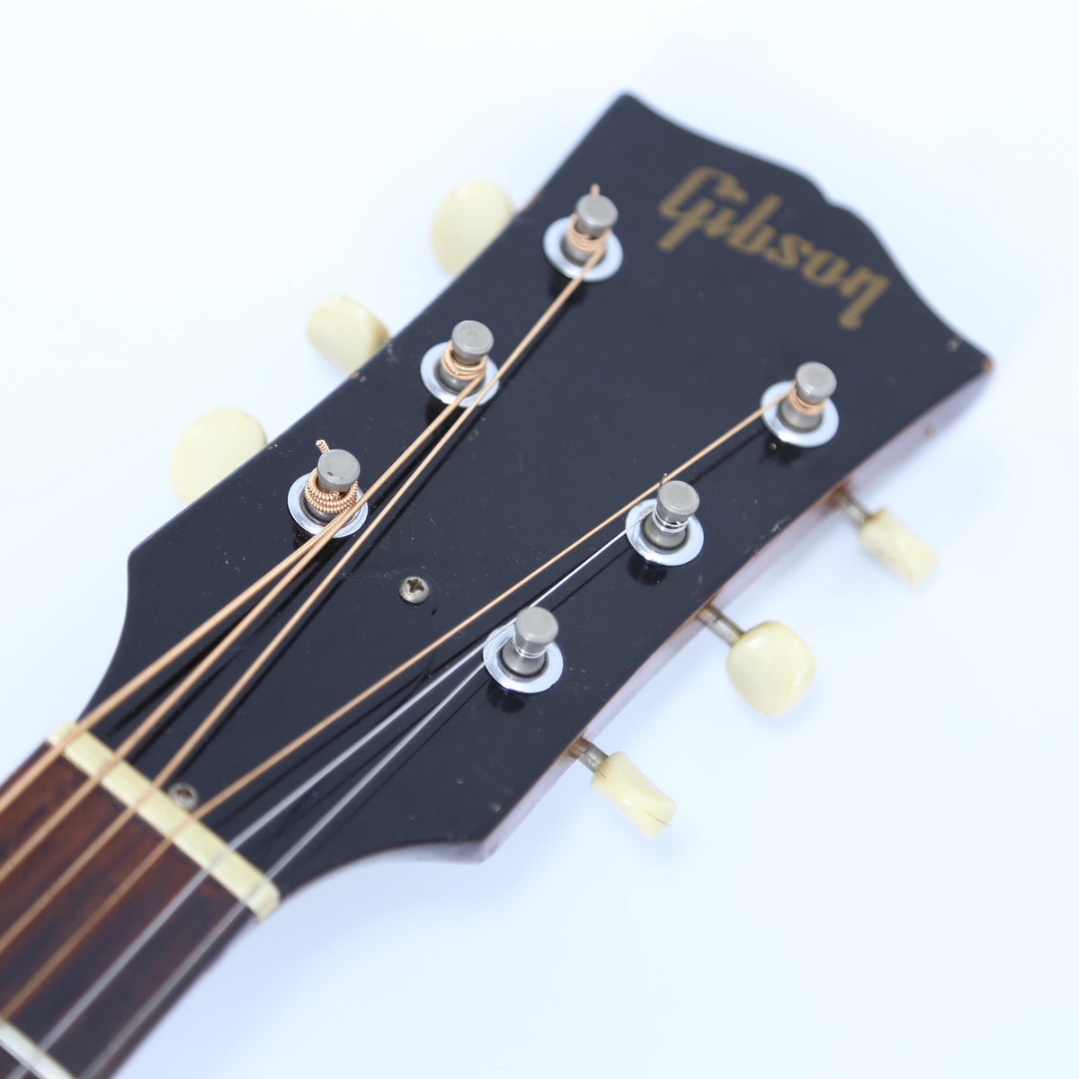 1967 Gibson J-45 - Vintage Guitars