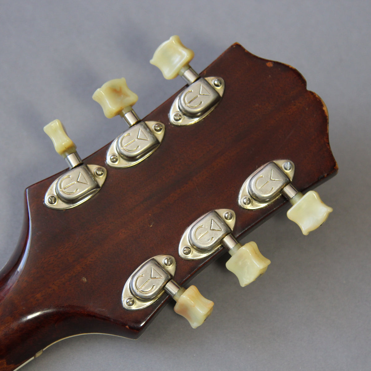 1951 Epiphone Triumph Regent - Vintage Guitars