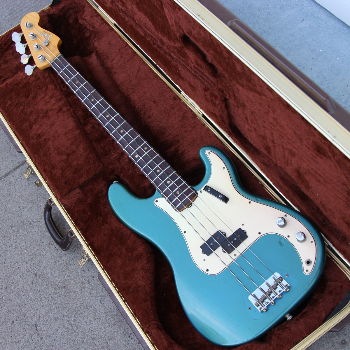 1966 Fender Precision - Vintage Guitars