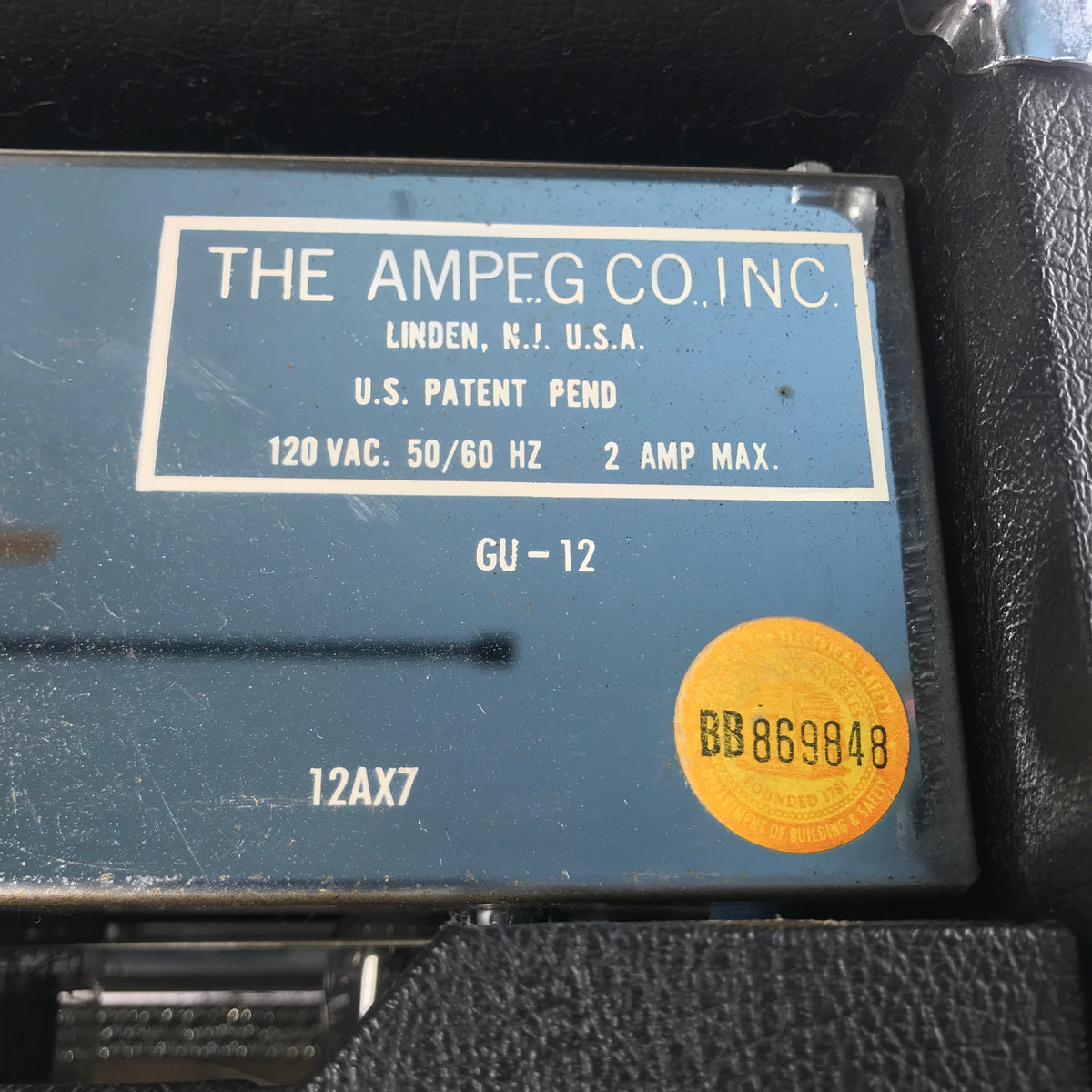 Ampeg GU-12 - Vintage Guitars