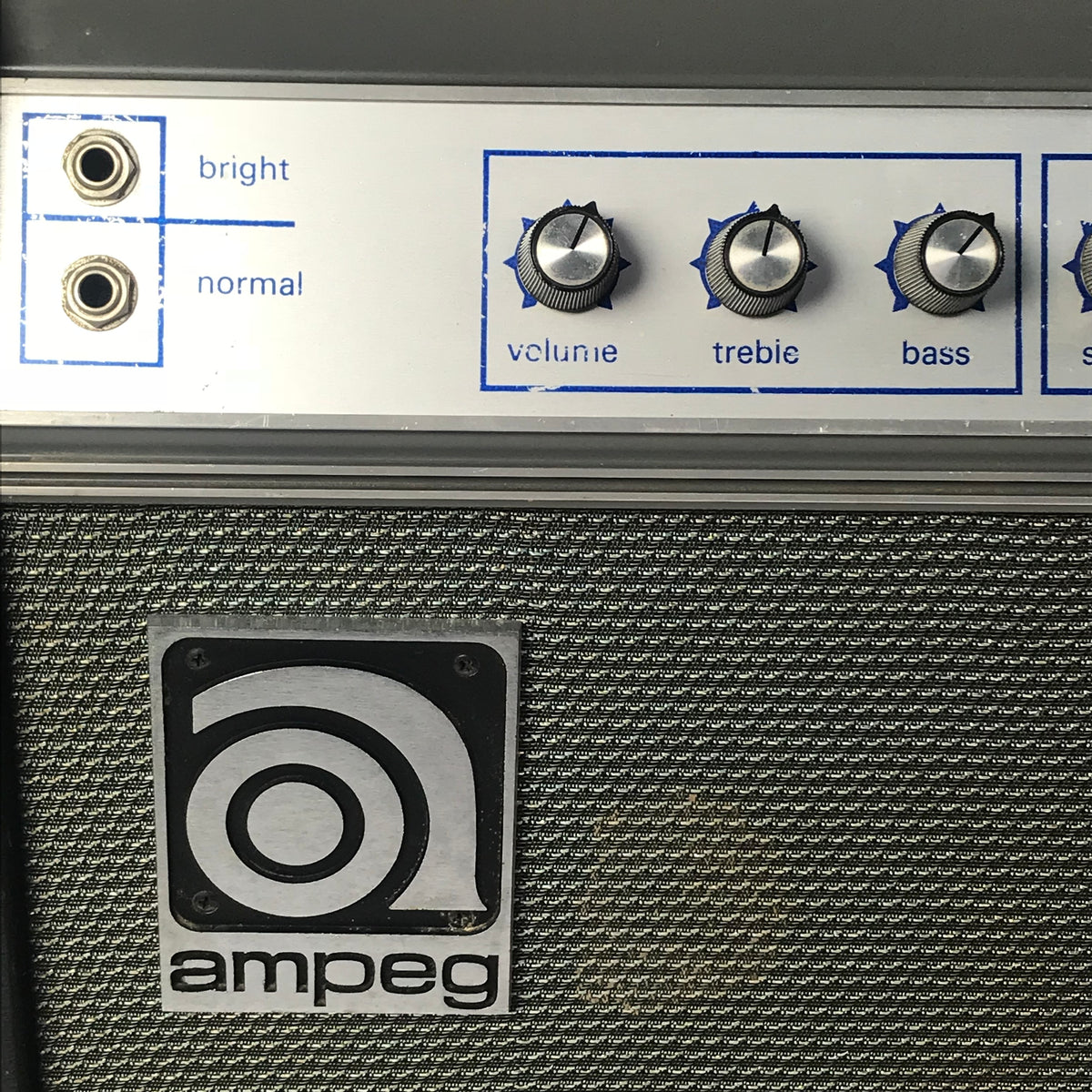Ampeg GU-12 - Vintage Guitars