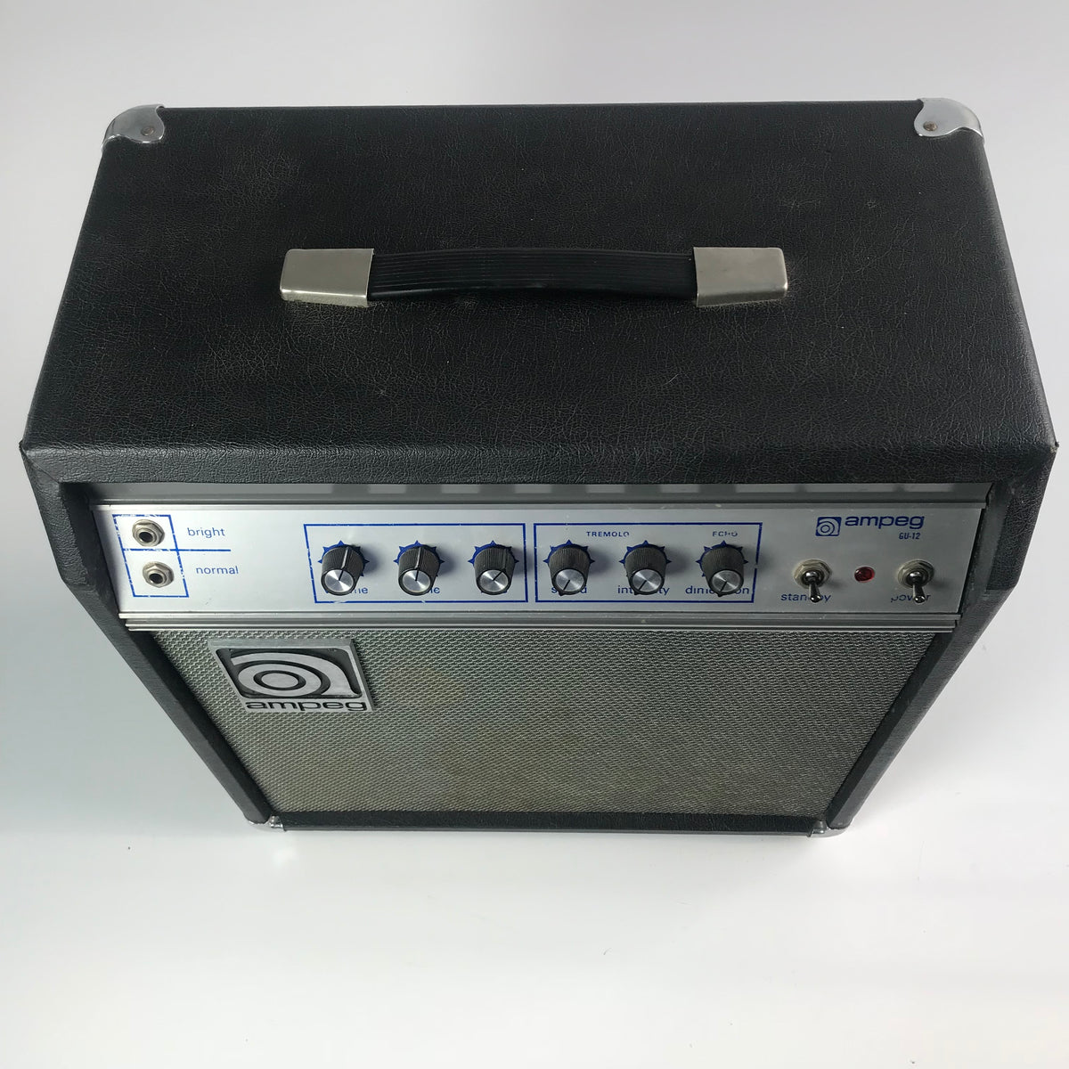 Ampeg GU-12 - Vintage Guitars