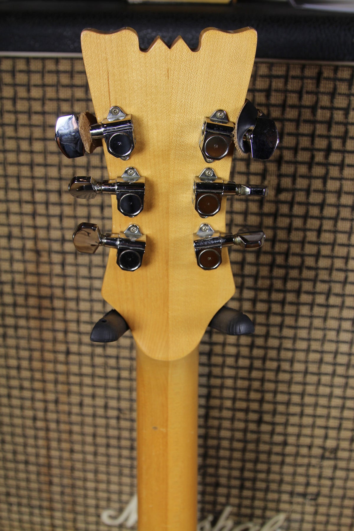 Mosrite Bluesbender - Vintage Guitars