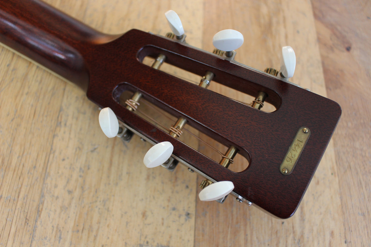 National El Trovador - Vintage Guitars